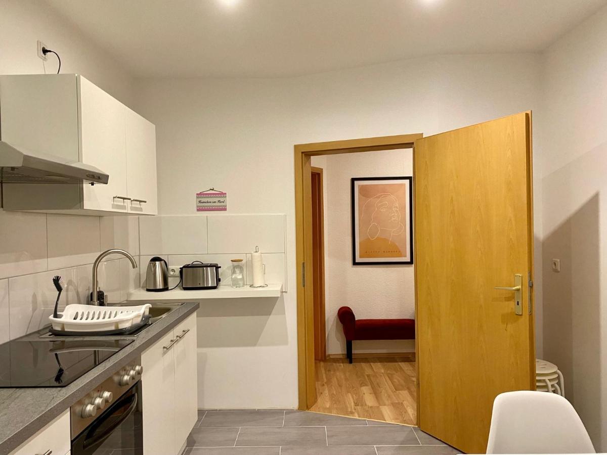 Modern & Cozy Leipzig-gohlis Homestay *